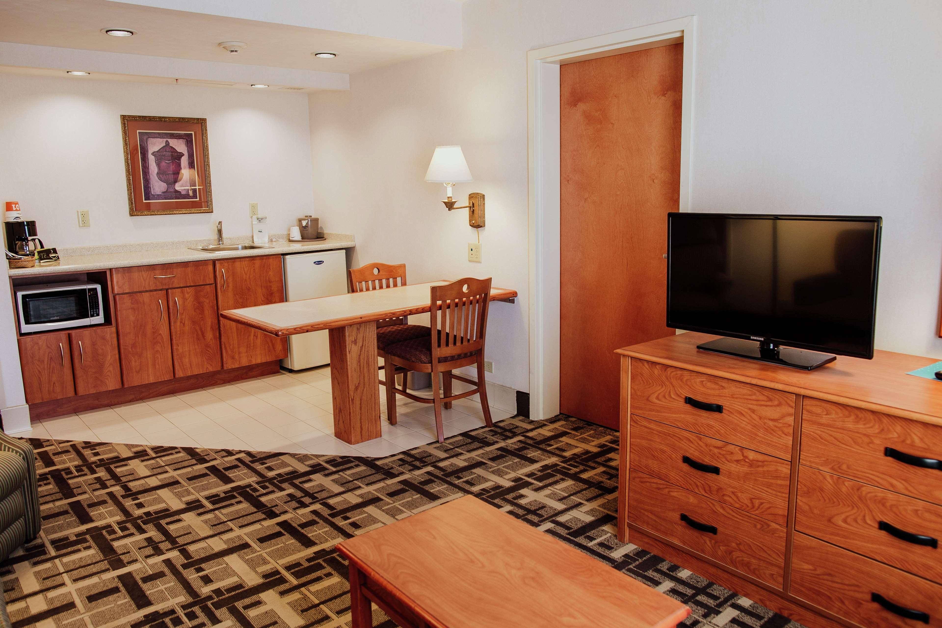 Hampton Inn Torreon Airport-Galerias Экстерьер фото