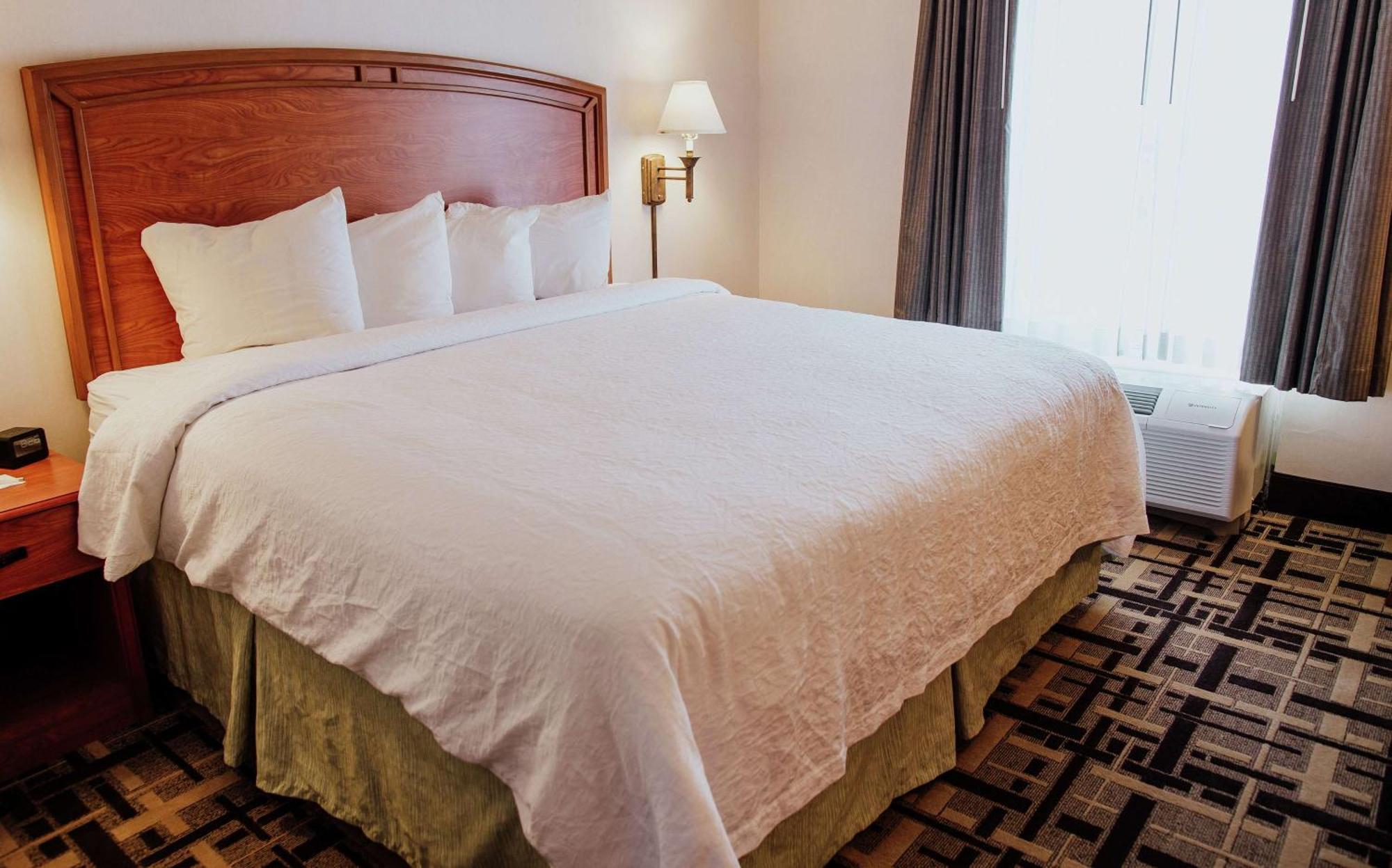 Hampton Inn Torreon Airport-Galerias Экстерьер фото