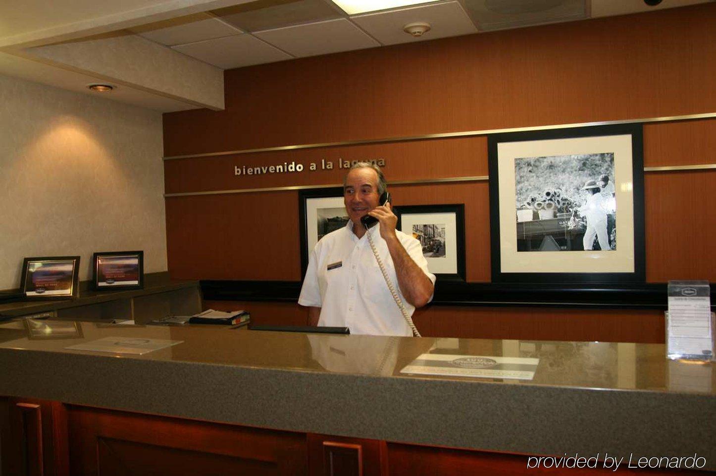 Hampton Inn Torreon Airport-Galerias Интерьер фото