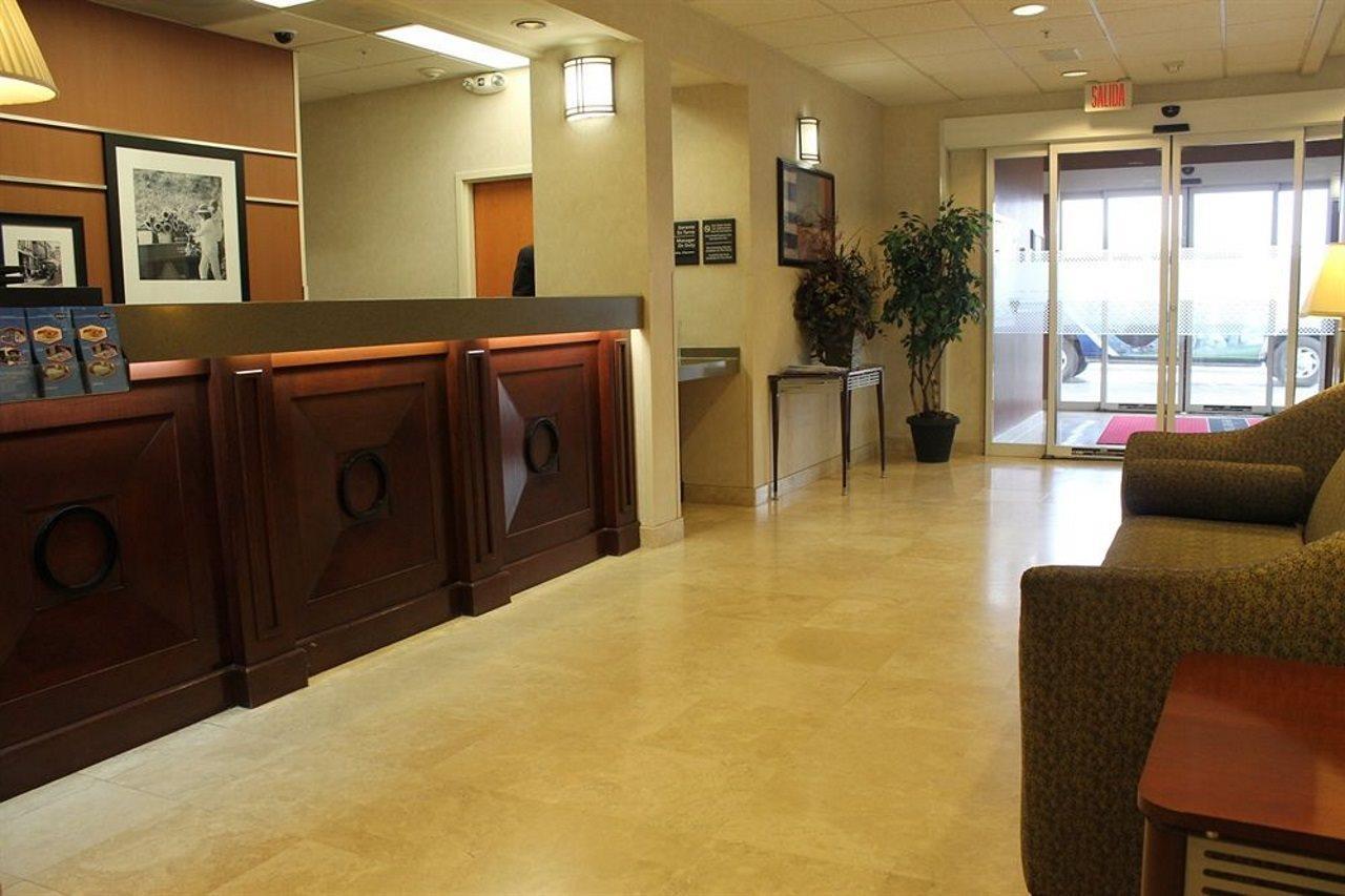 Hampton Inn Torreon Airport-Galerias Экстерьер фото