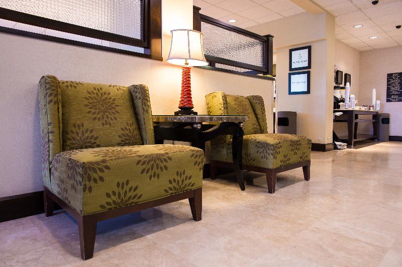 Hampton Inn Torreon Airport-Galerias Экстерьер фото
