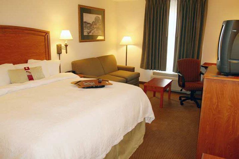Hampton Inn Torreon Airport-Galerias Экстерьер фото